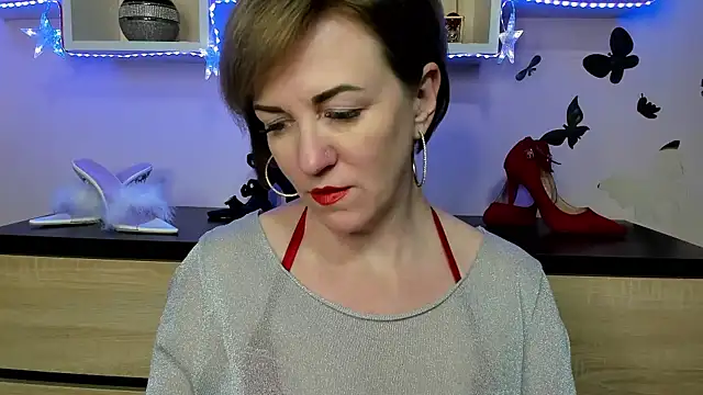 feliziaDesire online show from February 4, 2025, 7:55 pm