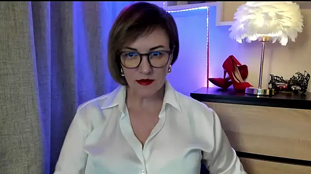 Snapshot of feliziaDesire chatting on September 29, 2025, 1:06 pm feliziaDesire online show from September 29, 2025, 1:06 pm