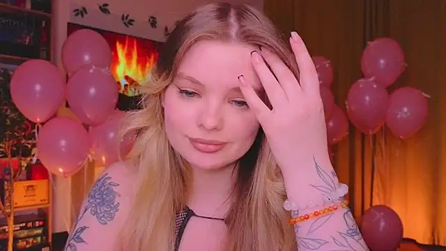 Hottie Jane online show from December 14, 2025, 1:06 pm