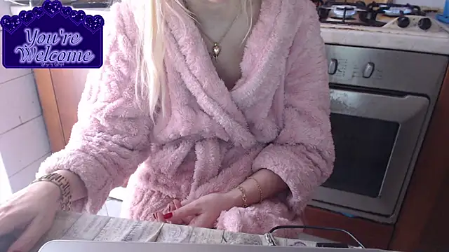 martachatte online show from February 17, 2026, 8:44 am