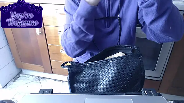 martachatte online show from January 11, 2026, 11:28 am