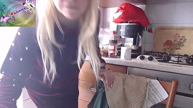 martachatte online show from September 30, 2025, 8:31 am