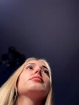 Snapshot of minalawarden chatting on October 13, 2025, 9:55 am minalawarden online show from October 13, 2025, 9:55 am