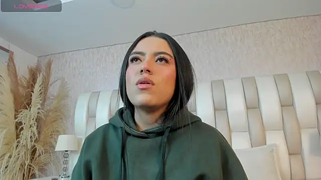 Rebeca jones online show from February 21, 2026, 12:18 pm