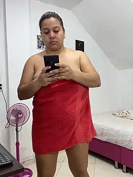 Snapshot of Rossestoner chatting on October 19, 2025, 12:52 pm Rossestoner online show from October 19, 2025, 12:52 pm