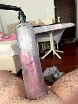 strange6696 online show from October 6, 2025, 7:42 am