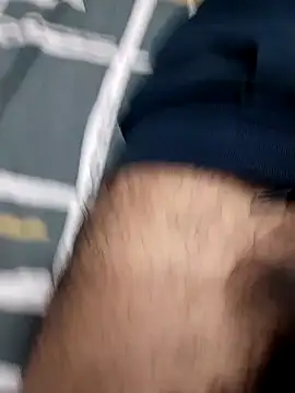 Snapshot of Sanny212 chatting on November 13, 2025, 9:46 am Sanny212 online show from November 13, 2025, 9:46 am