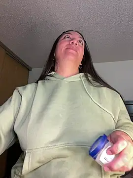 BustiBunny69 online show from March 18, 2026, 2:37 am