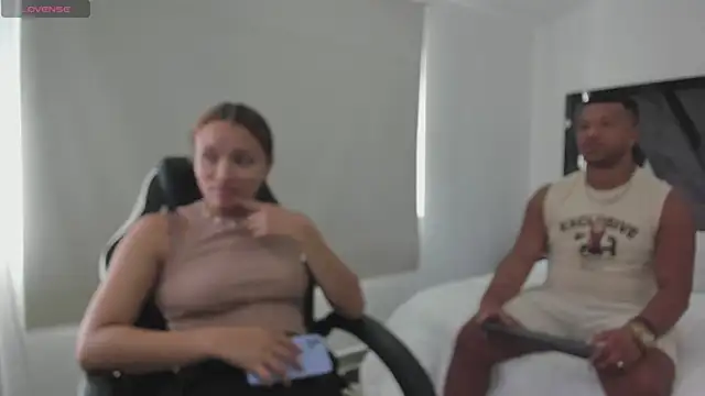 AnnieAndStefan online show from April 9, 2026, 1:28 pm