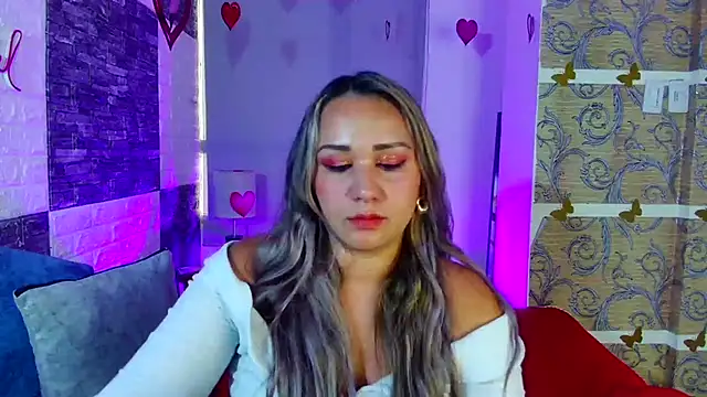 paula brausin online show from February 17, 2025, 9:00 pm