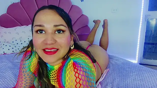 paula brausin online show from September 26, 2025, 2:07 am