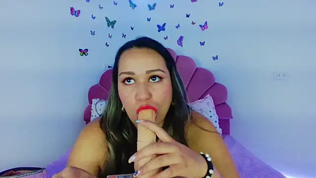 paula brausin online show from September 28, 2025, 4:58 pm