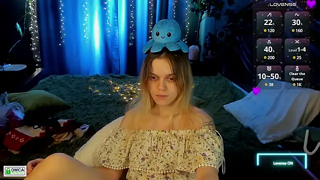 lady bellaa online show from February 23, 2025, 11:11 am