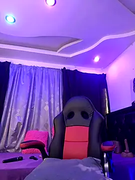 lonely shewolf online show from October 12, 2025, 3:46 pm