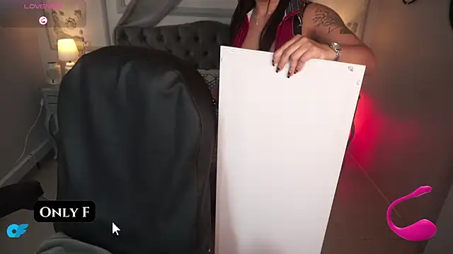 Snapshot of maggietime chatting on September 23, 2025, 9:11 pm maggietime online show from September 23, 2025, 9:11 pm