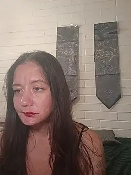 AnyaBest online show from July 17, 2026, 2:47 pm