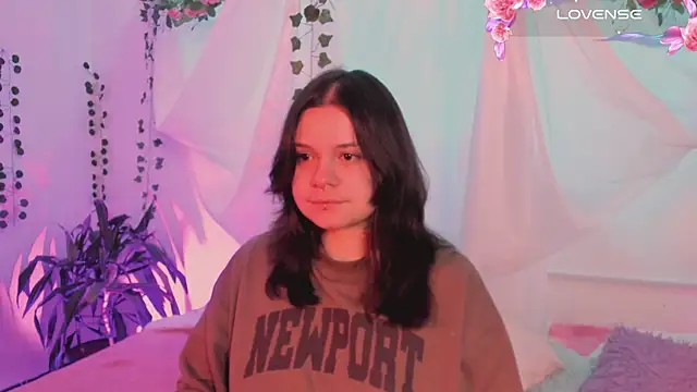 Mey moon online show from January 14, 2026, 3:43 am