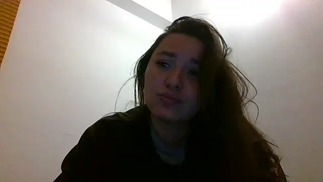 Snapshot of _andygirl chatting on December 29, 2024, 12:20 am andygirl online show from December 29, 2024, 12:20 am
