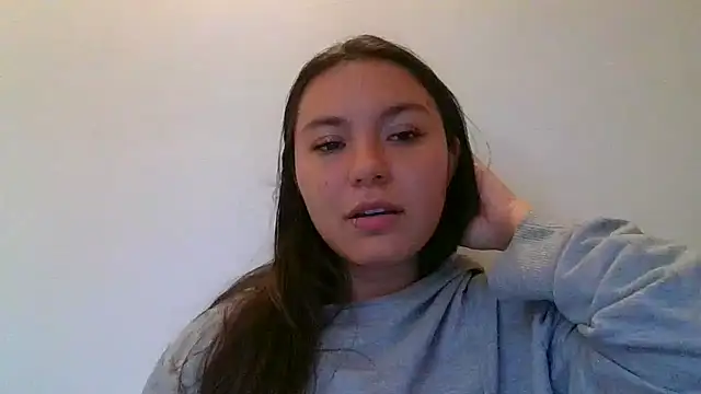 Snapshot of _andygirl chatting on December 15, 2024, 9:42 pm andygirl online show from December 15, 2024, 9:42 pm