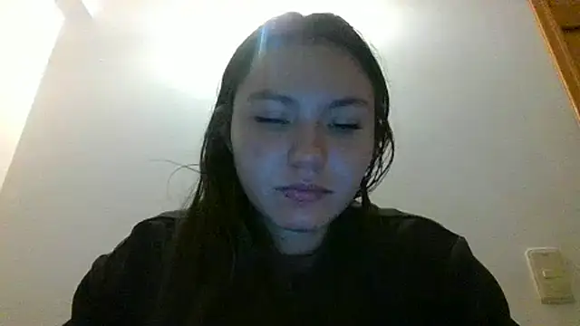 Snapshot of _andygirl chatting on December 30, 2024, 4:20 am andygirl online show from December 30, 2024, 4:20 am
