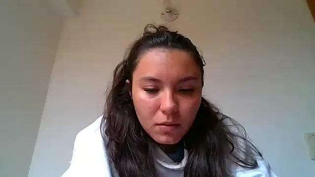 Snapshot of _andygirl chatting on February 13, 2025, 6:15 pm andygirl online show from February 13, 2025, 6:15 pm