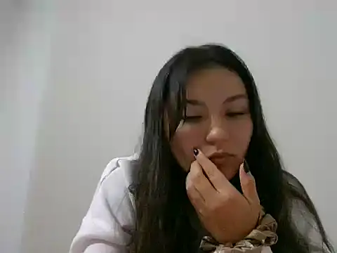 Snapshot of _andygirl chatting on October 21, 2025, 1:05 am andygirl online show from October 21, 2025, 1:05 am