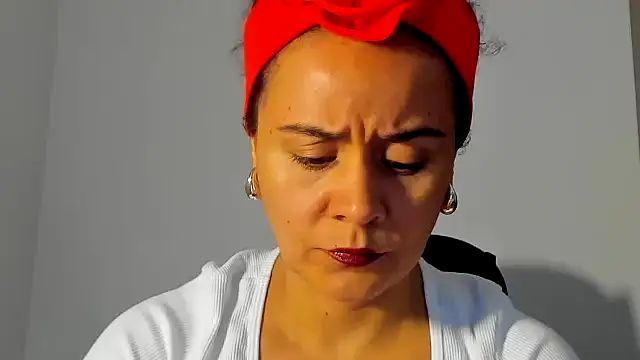 Snapshot of Sami_Hotie1 chatting on October 19, 2025, 8:22 pm Sami Hotie1 online show from October 19, 2025, 8:22 pm