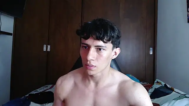 Snapshot of aresholland chatting on March 13, 2025, 3:11 am aresholland online show from March 13, 2025, 3:11 am