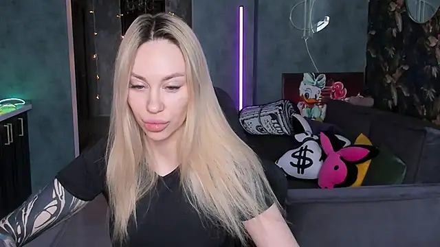 Blckmirrorr online show from March 14, 2026, 7:03 am