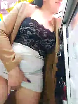 TamySweetness online show from March 8, 2025, 5:54 pm