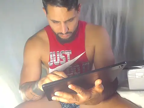 Snapshot of sebasx412 chatting on September 22, 2025, 7:09 pm sebasx412 online show from September 22, 2025, 7:09 pm