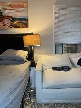 Snapshot of africandickxxl chatting on October 21, 2025, 9:47 pm africandickxxl online show from October 21, 2025, 9:47 pm