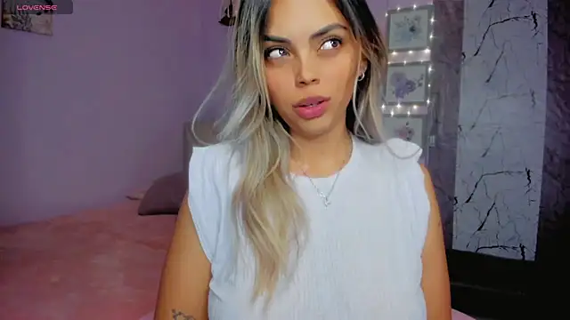 Gabby prieto online show from June 18, 2026, 4:22 am
