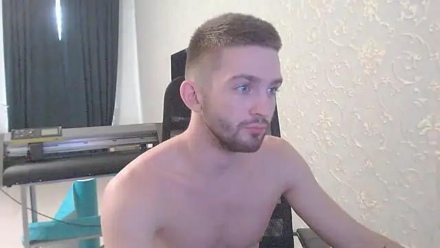 Snapshot of Marselle_Laker chatting on February 24, 2025, 11:10 am Marselle Laker online show from February 24, 2025, 11:10 am