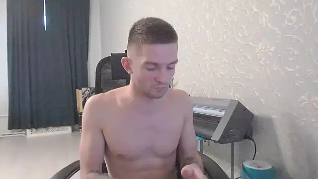 Snapshot of Marselle_Laker chatting on February 12, 2025, 9:20 am Marselle Laker online show from February 12, 2025, 9:20 am