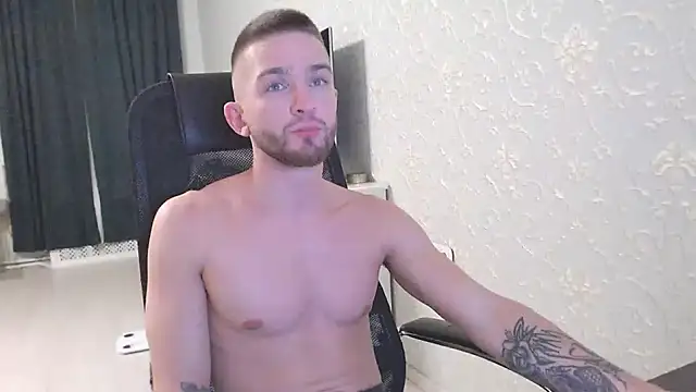 Snapshot of Marselle_Laker chatting on January 12, 2025, 1:53 am Marselle Laker online show from January 12, 2025, 1:53 am