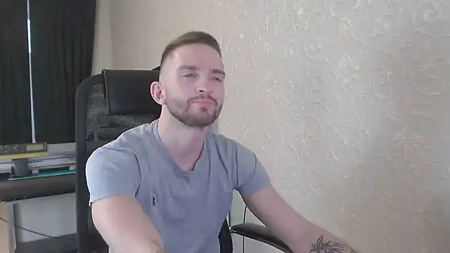 Snapshot of Marselle_Laker chatting on February 6, 2025, 6:51 am Marselle Laker online show from February 6, 2025, 6:51 am