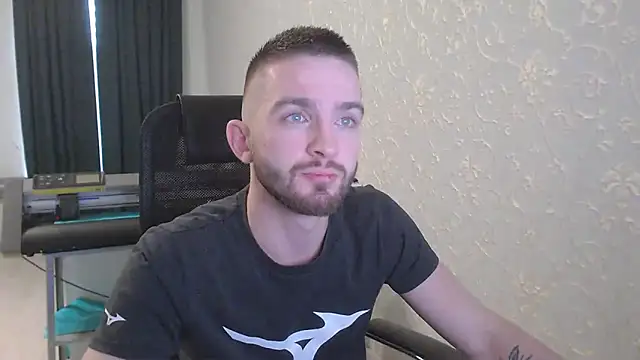 Snapshot of Marselle_Laker chatting on March 5, 2025, 9:27 am Marselle Laker online show from March 5, 2025, 9:27 am