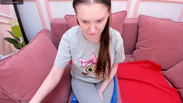 JannaVerdi  online show from February 11, 2025, 6:51 am