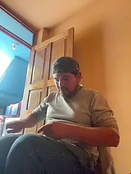 jerrydiaz online show from June 3, 2026, 4:55 pm