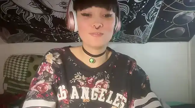 FRRANNKIE online show from March 2, 2025, 5:52 pm