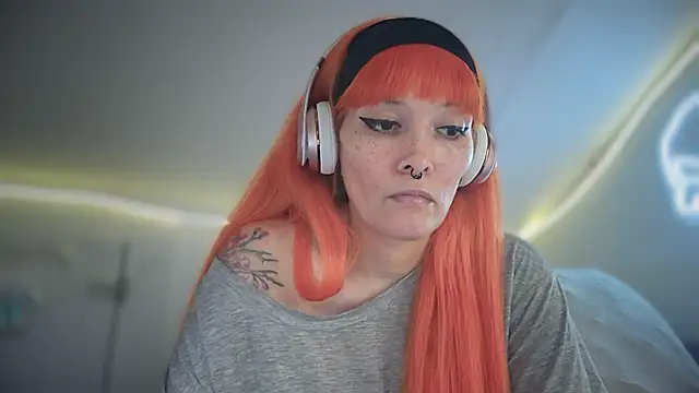 FRRANNKIE online show from October 13, 2025, 4:47 am