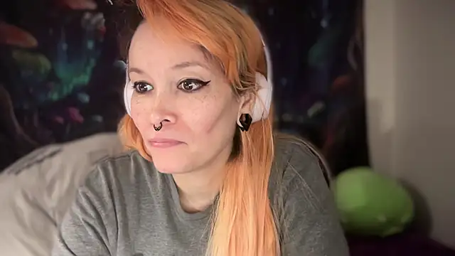 FRRANNKIE online show from February 17, 2026, 6:00 am