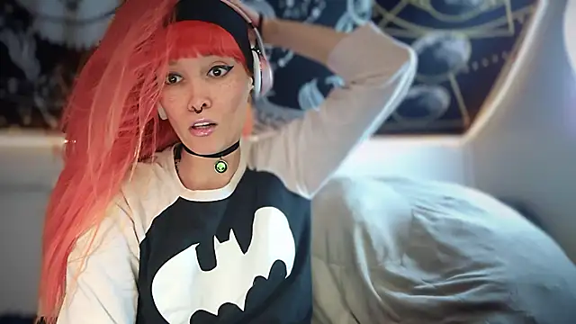 FRRANNKIE online show from September 24, 2025, 10:33 am