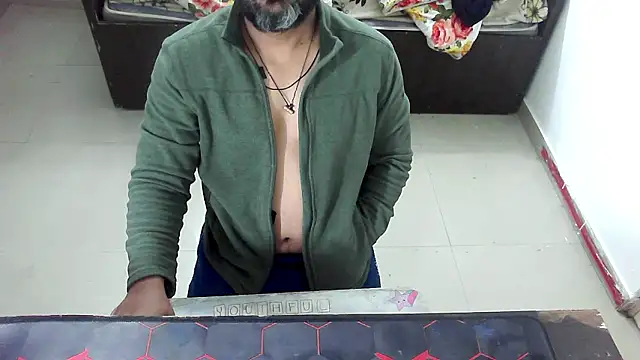 rentarob online show from February 12, 2026, 7:24 pm