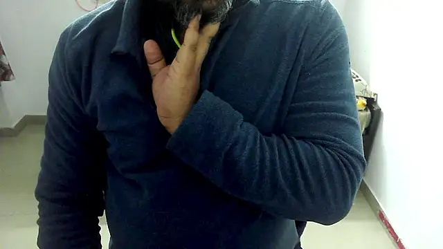 rentarob online show from February 2, 2026, 7:02 pm