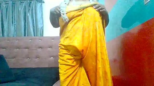 Snapshot of archanatelugu9 chatting on September 21, 2025, 7:52 pm archanatelugu9 online show from September 21, 2025, 7:52 pm