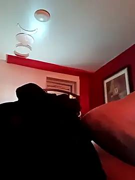 Snapshot of JRock69nKzoo chatting on March 18, 2025, 8:28 am JRock69nKzoo online show from March 18, 2025, 8:28 am