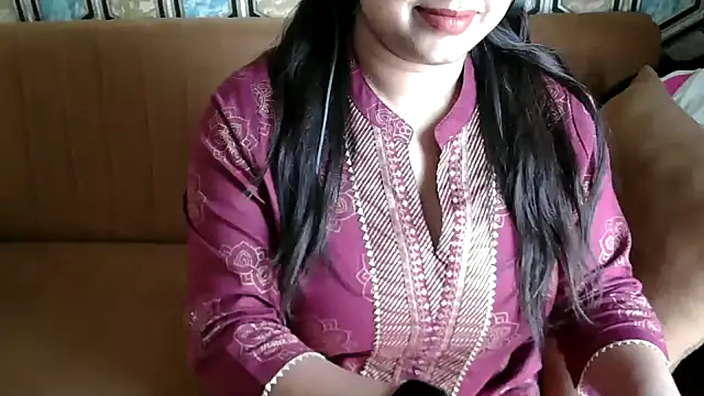 shivi moto online show from February 26, 2025, 6:19 am