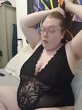 Sexycurvyemilyy online show from July 25, 2026, 10:27 pm